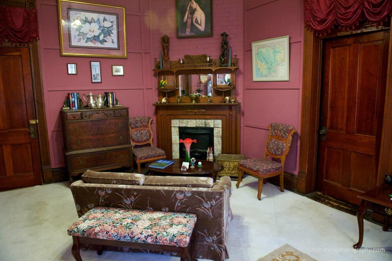 Riverview Mansion Hotel Golconda Room photo