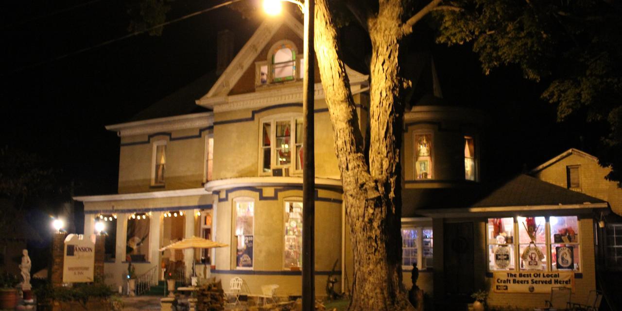 Riverview Mansion Hotel Golconda Exterior photo